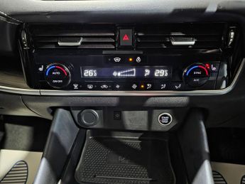 Nissan Qashqai 1.3 DIG-T MHEV Tekna XTRON Euro 6 (s/s) 5dr