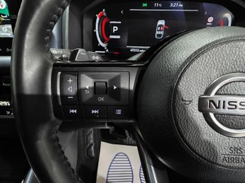 Nissan Qashqai 1.3 DIG-T MHEV Tekna XTRON Euro 6 (s/s) 5dr
