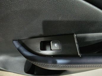 Nissan Qashqai 1.3 DIG-T MHEV Tekna XTRON Euro 6 (s/s) 5dr