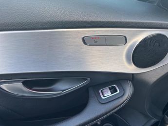 Mercedes-Benz C Class 2.0 C220d AMG Line (Premium) G-Tronic+ Euro 6 (s/s) 5dr