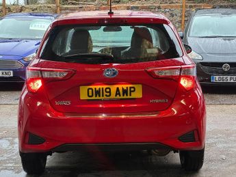 Toyota Yaris 1.5 VVT-h Icon E-CVT Euro 6 (s/s) 5dr