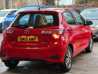 Toyota Yaris 1.5 VVT-h Icon E-CVT Euro 6 (s/s) 5dr