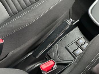 Toyota Yaris 1.5 VVT-h Icon E-CVT Euro 6 (s/s) 5dr