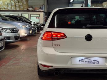 Volkswagen Golf 2.0 TSI BlueMotion Tech GTI Hatchback 5dr Petrol DSG Euro 6 (s/s