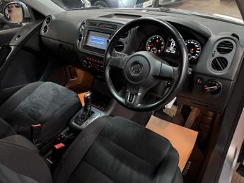 Volkswagen Tiguan 1.4 TSI BlueMotion Tech Moda SUV 5dr Petrol DSG 2WD Euro 5 (s/s)