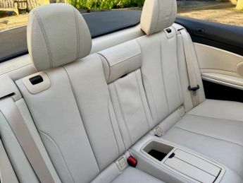 BMW 4 Series 2.0 420i Luxury Auto Euro 6 (s/s) 2dr