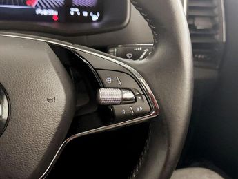 Skoda Karoq 1.5 TSI ACT SE L Euro 6 (s/s) 5dr