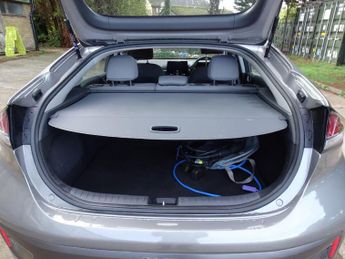 Hyundai IONIQ 38.3kWh Premium Auto 5dr