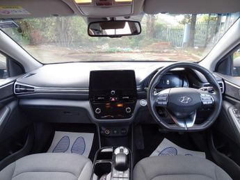 Hyundai IONIQ 38.3kWh Premium Auto 5dr