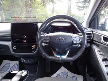 Hyundai IONIQ 38.3kWh Premium Auto 5dr