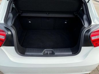 Mercedes-Benz A Class 1.5 A180 CDI Sport Edition 7G-DCT Euro 5 (s/s) 5dr
