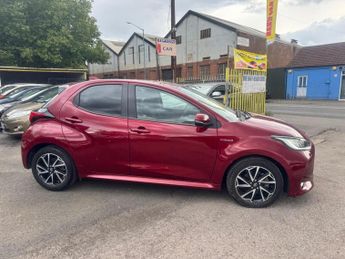 Toyota Yaris 1.5 VVT-h Design E-CVT Euro 6 (s/s) 5dr