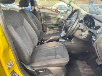 Ford Fiesta 1.6 Zetec Powershift Euro 5 5dr