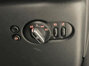 MINI Hatch 1.5 Cooper Classic Steptronic Euro 6 (s/s) 5dr