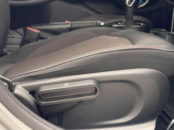 MINI Hatch 1.5 Cooper Classic Steptronic Euro 6 (s/s) 5dr