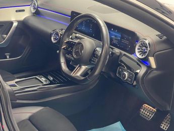 Mercedes-Benz CLA 1.3 CLA200h MHEV AMG Line (Executive) Coupe 7G-DCT Euro 6 (s/s) 