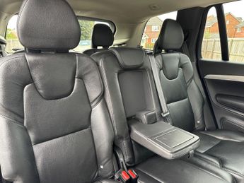 Volvo XC90 2.0h T8 Recharge 18.8kWh Inscription Pro SUV 5dr Petrol Plug-in 