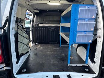 Vauxhall Combo 1.5 Turbo D 2300 Edition Auto L1 H1 Euro 6 (s/s) 4dr