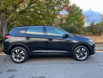 Vauxhall Grandland X 1.2 Turbo Sport Nav Auto Euro 6 (s/s) 5dr