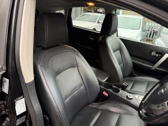 Nissan Qashqai 2.0 Tekna Hatchback 5dr Petrol CVT 4WD (Nav) (198 g/km, 139 bhp)