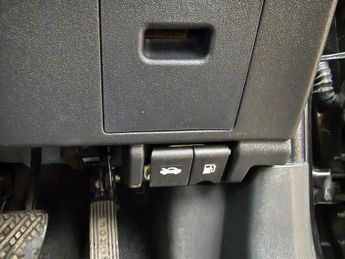 Nissan Qashqai 2.0 Tekna Hatchback 5dr Petrol CVT 4WD (Nav) (198 g/km, 139 bhp)