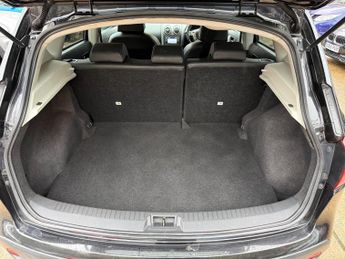 Nissan Qashqai 2.0 Tekna Hatchback 5dr Petrol CVT 4WD (Nav) (198 g/km, 139 bhp)