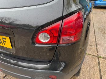 Nissan Qashqai 2.0 Tekna Hatchback 5dr Petrol CVT 4WD (Nav) (198 g/km, 139 bhp)