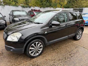 Nissan Qashqai 2.0 Tekna Hatchback 5dr Petrol CVT 4WD (Nav) (198 g/km, 139 bhp)