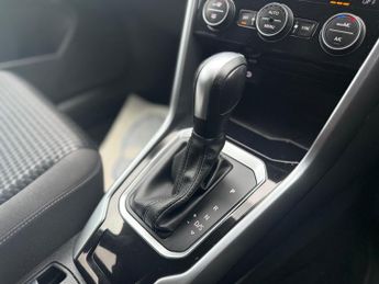 Volkswagen T-Roc 1.5 TSI EVO Active DSG Euro 6 (s/s) 5dr