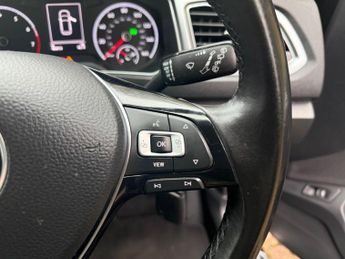 Volkswagen T-Roc 1.5 TSI EVO Active DSG Euro 6 (s/s) 5dr