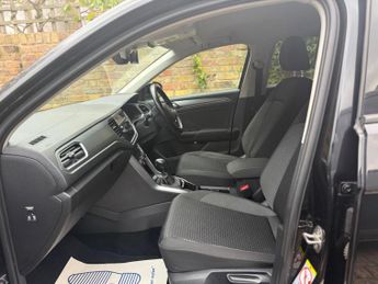 Volkswagen T-Roc 1.5 TSI EVO Active DSG Euro 6 (s/s) 5dr