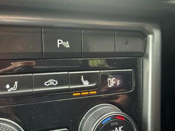 Volkswagen T-Roc 1.5 TSI EVO Active DSG Euro 6 (s/s) 5dr