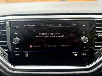 Volkswagen T-Roc 1.5 TSI EVO Active DSG Euro 6 (s/s) 5dr