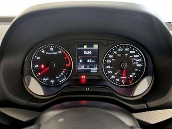 Audi Q2 1.0 TFSI 30 Technik Euro 6 (s/s) 5dr