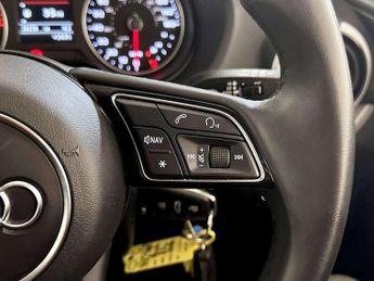 Audi Q2 1.0 TFSI 30 Technik Euro 6 (s/s) 5dr