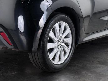 Toyota Yaris 1.5 VVT-h Icon E-CVT Euro 6 (s/s) 5dr