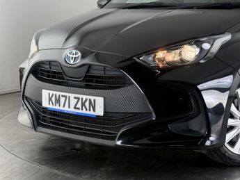 Toyota Yaris 1.5 VVT-h Icon E-CVT Euro 6 (s/s) 5dr