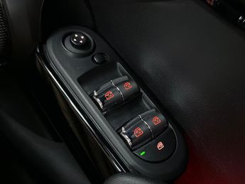 MINI Hatch 2.0 Cooper S Sport Steptronic Euro 6 (s/s) 5dr