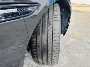 Jaguar XE 2.0d R-Sport Auto Euro 6 (s/s) 4dr