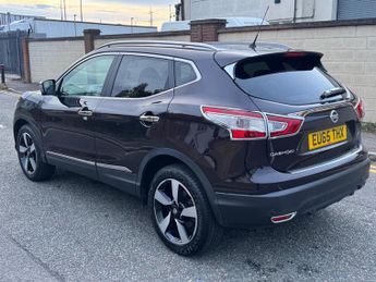 Nissan Qashqai 1.2 DIG-T n-tec+ XTRON 2WD Euro 6 (s/s) 5dr