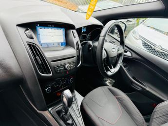 Ford Focus 1.0T EcoBoost ST-Line Auto Euro 6 (s/s) 5dr