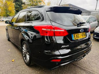 Ford Focus 1.0T EcoBoost ST-Line Auto Euro 6 (s/s) 5dr