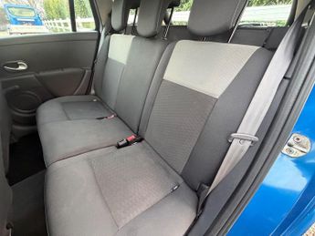 Renault Clio 1.6 VVT Expression Sport Tourer 5dr