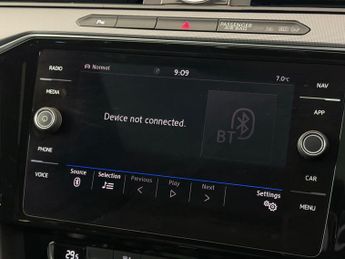 Volkswagen Passat 1.4 TSI R-Line DSG Euro 6 (s/s) 4dr