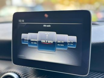 Mercedes-Benz A Class 1.6 A200 AMG Line (Premium) 7G-DCT Euro 6 (s/s) 5dr