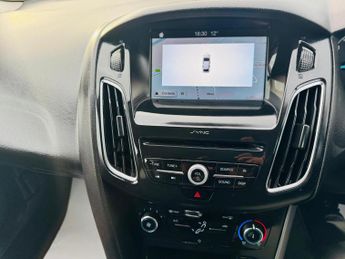 Ford Focus 1.0T EcoBoost Zetec Edition Auto Euro 6 (s/s) 5dr