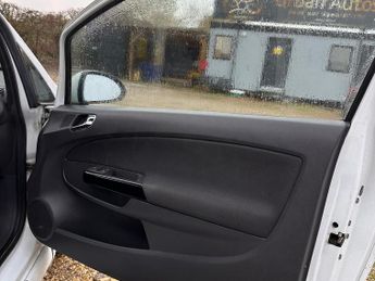 Vauxhall Corsa 1.2i 16v Limited Edition 3dr (a/c)