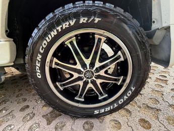 Toyota FJ Cruiser V6 4.0 petrol automatic