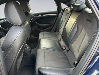 Audi A3 1.5 TFSI CoD S line S Tronic Euro 6 (s/s) 4dr