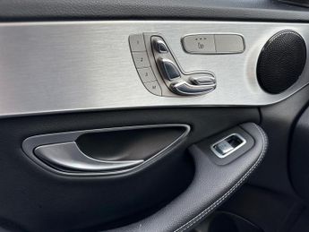 Mercedes-Benz C Class 2.0 C200 Sport (Premium) G-Tronic+ Euro 6 (s/s) 4dr